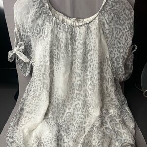 Viola Borghi made in Italy.